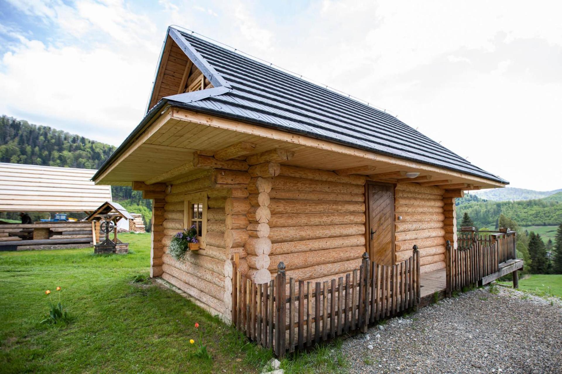Penzion Zbojnicky Halas Tisovec Zimmer foto